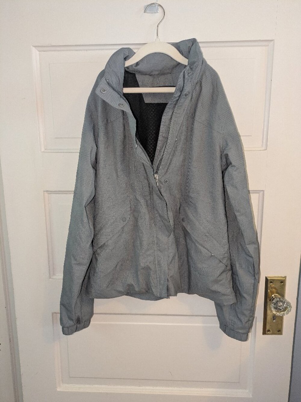Nau Long Hooded Windbreaker Jacket